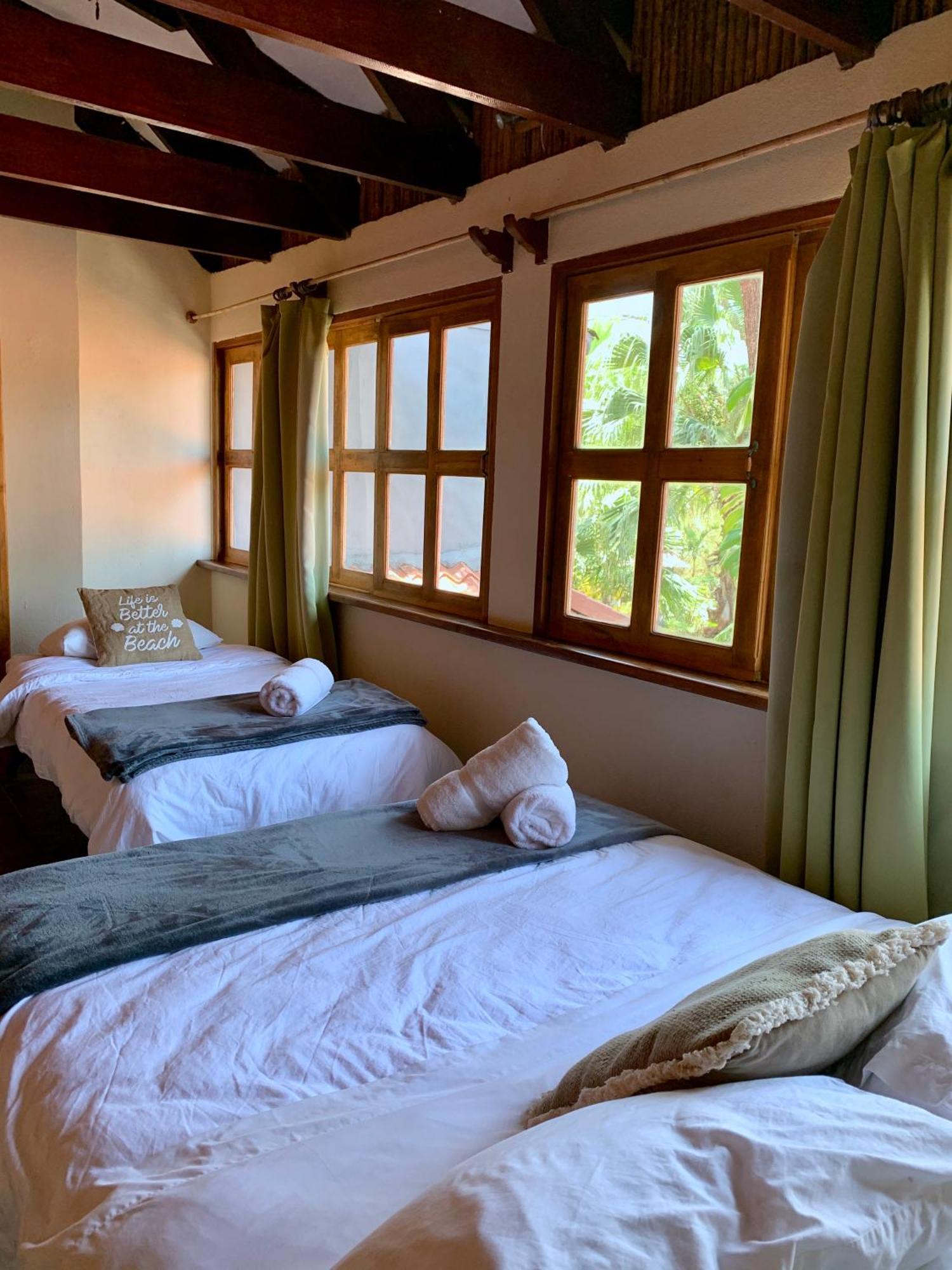 Hotel El Manglar بلايا غراندي الغرفة الصورة